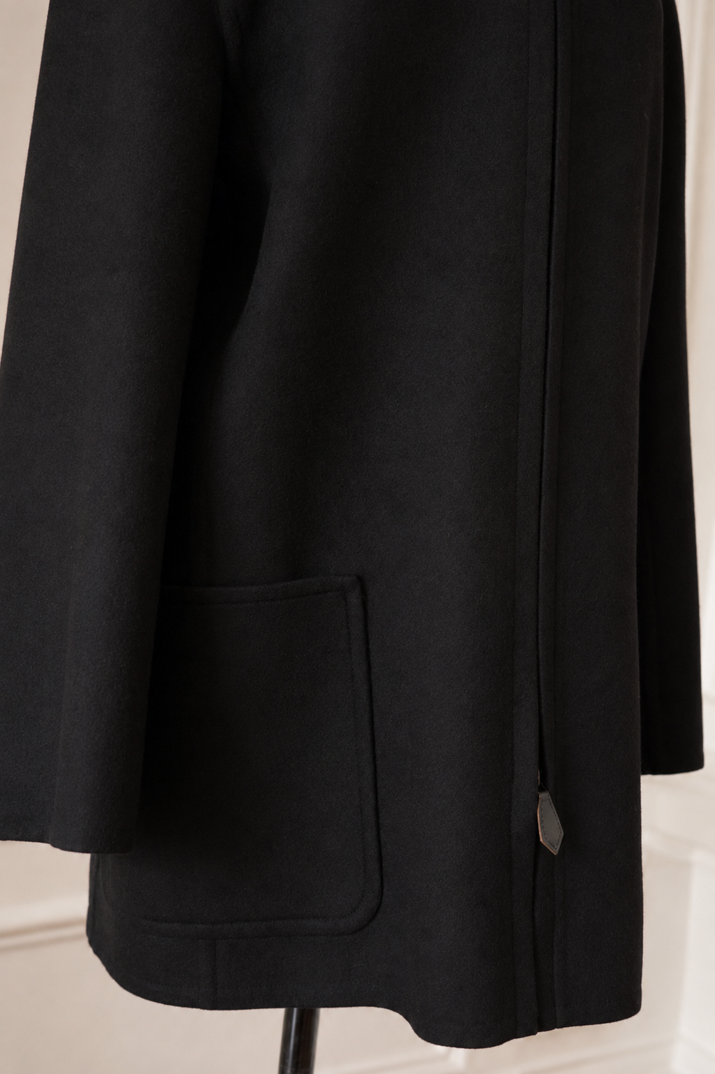 Hermès cashmere coat from the Martin Margiela era (1997–2003).
