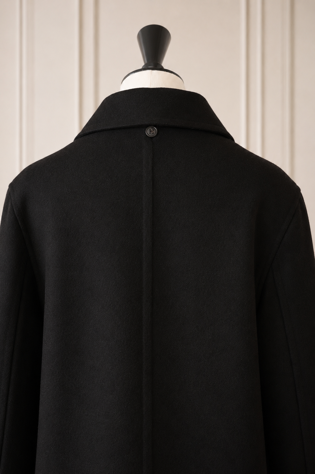 Hermès cashmere coat from the Martin Margiela era (1997–2003).